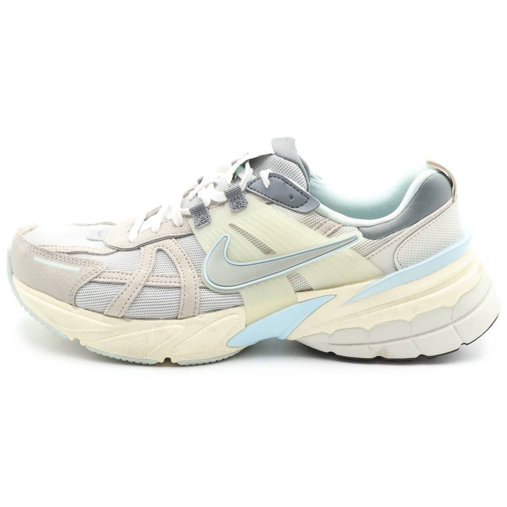 NIKE(ナイキ) V2K Run ライトボーン アイアンオア ローカットスニーカー シューズ グレー/ブルー