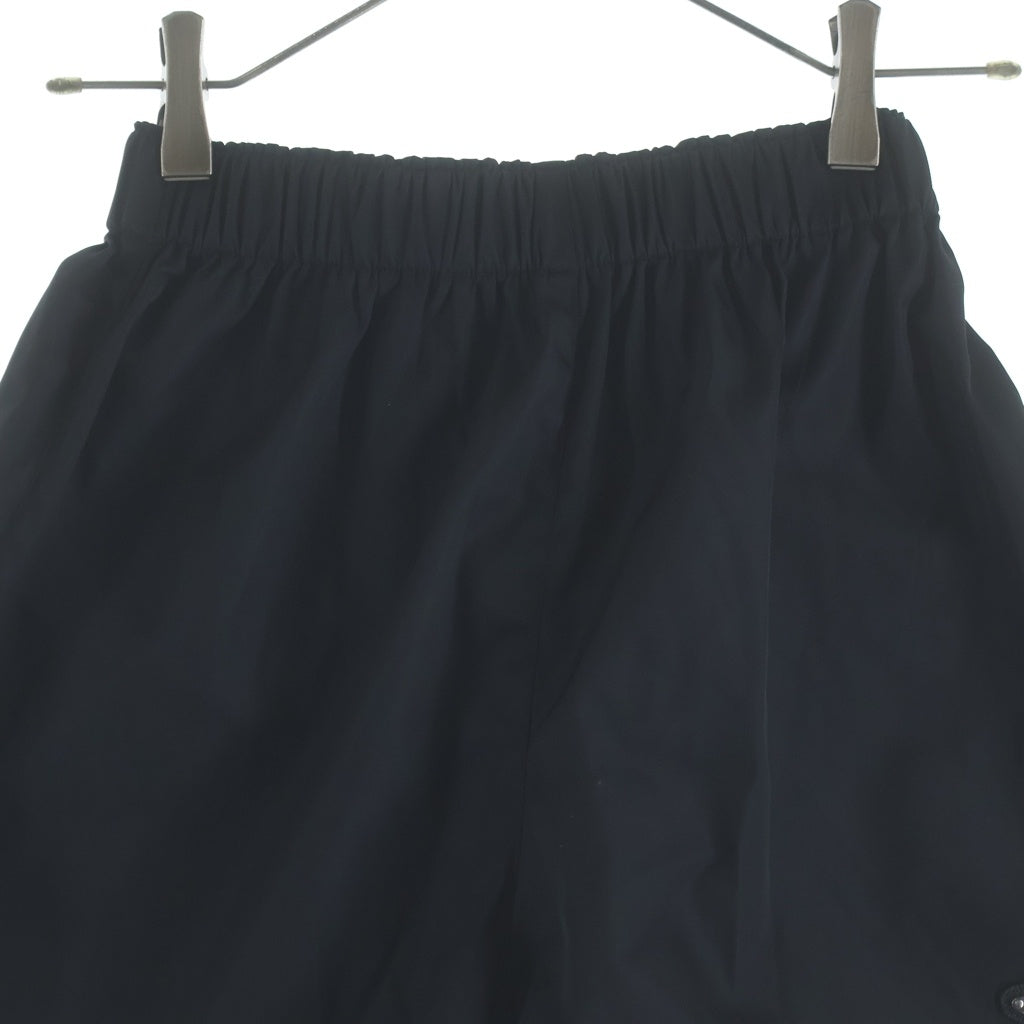 PRADA(プラダ) トライアングルロゴプレートナイロンショーツ レディース ブラック 22C757 S231 1WQ8