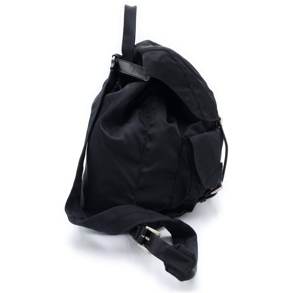 PRADA(プラダ) 三角プレート テスート バックパック リュックサック ブラック ナイロン SV金具 B2811