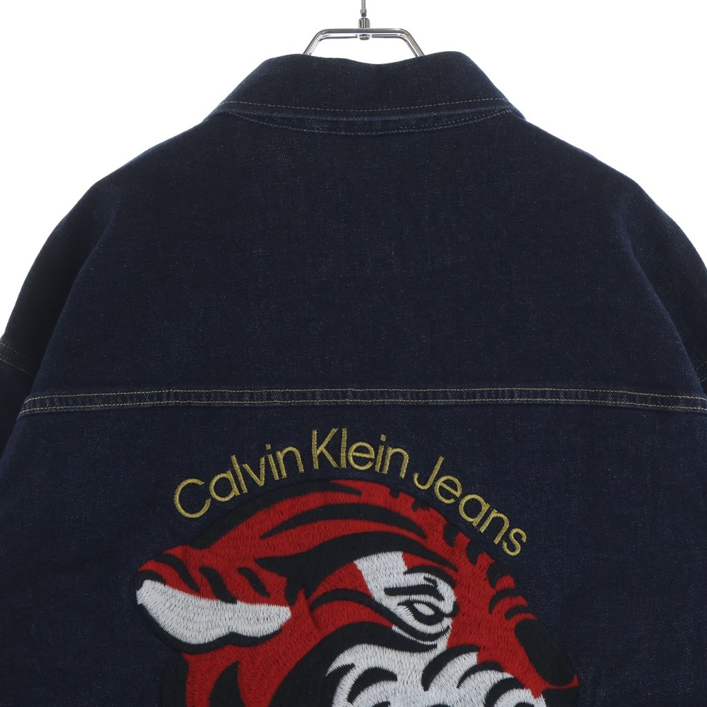 Calvin Klein(カルバンクライン) 22SS DAD DENIM JACKET タイガー刺繍 デニムジャケット インディゴ J319942
