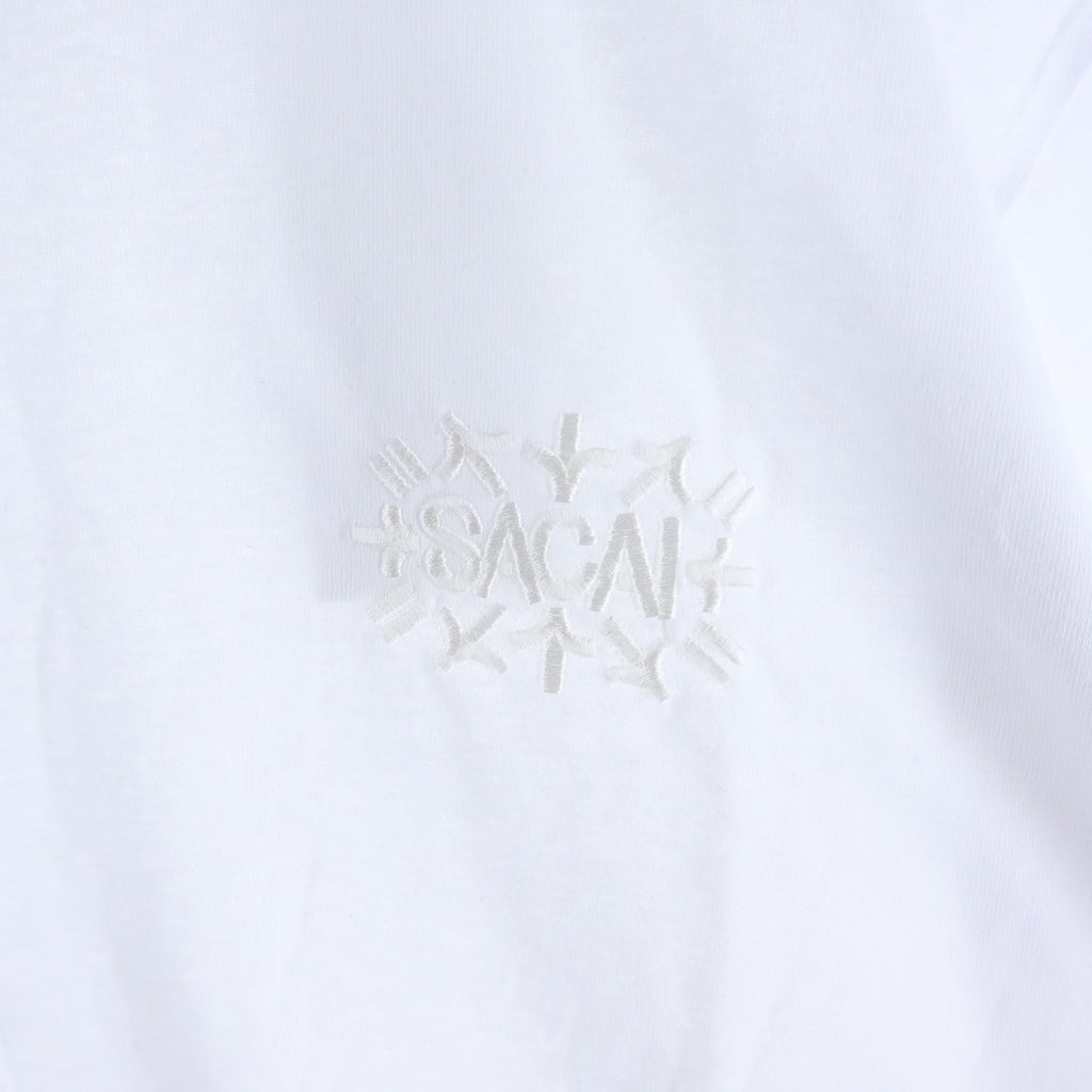 Sacai(サカイ) 23SS ×ERIC HAZE エリックヘイズ フロント刺繍半袖Tシャツ カットソー ホワイト 23-0626S
