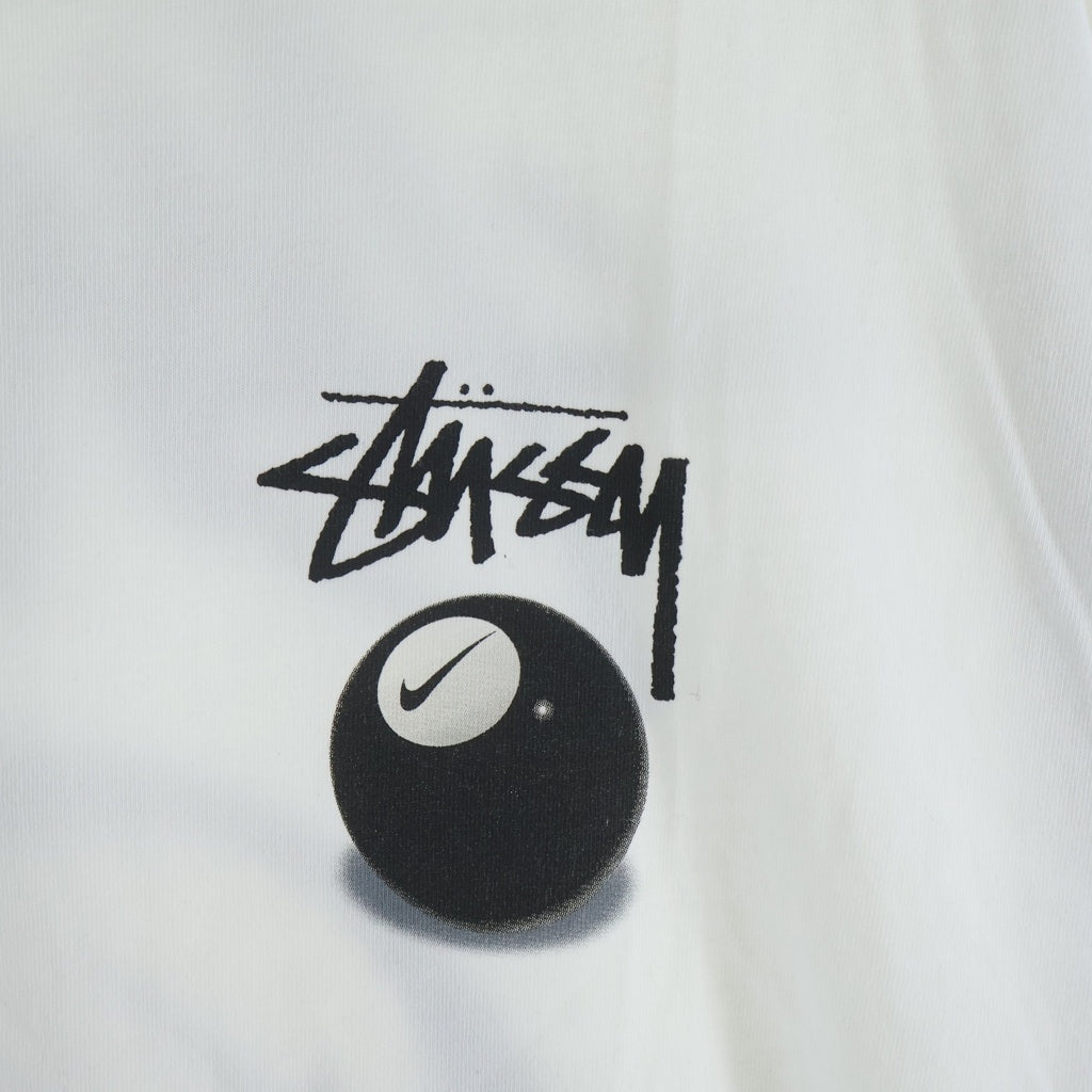NIKE(ナイキ) ×STUSSY 8 BALL TEE ストゥーシー フロント8ボールプリント クルーネック半袖カットソーTシャツ ホワイト DO9322-100