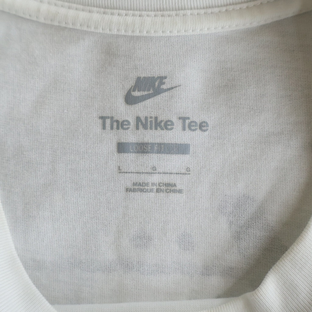 NIKE(ナイキ) ×STUSSY 8 BALL TEE ストゥーシー フロント8ボールプリント クルーネック半袖カットソーTシャツ ホワイト DO9322-100