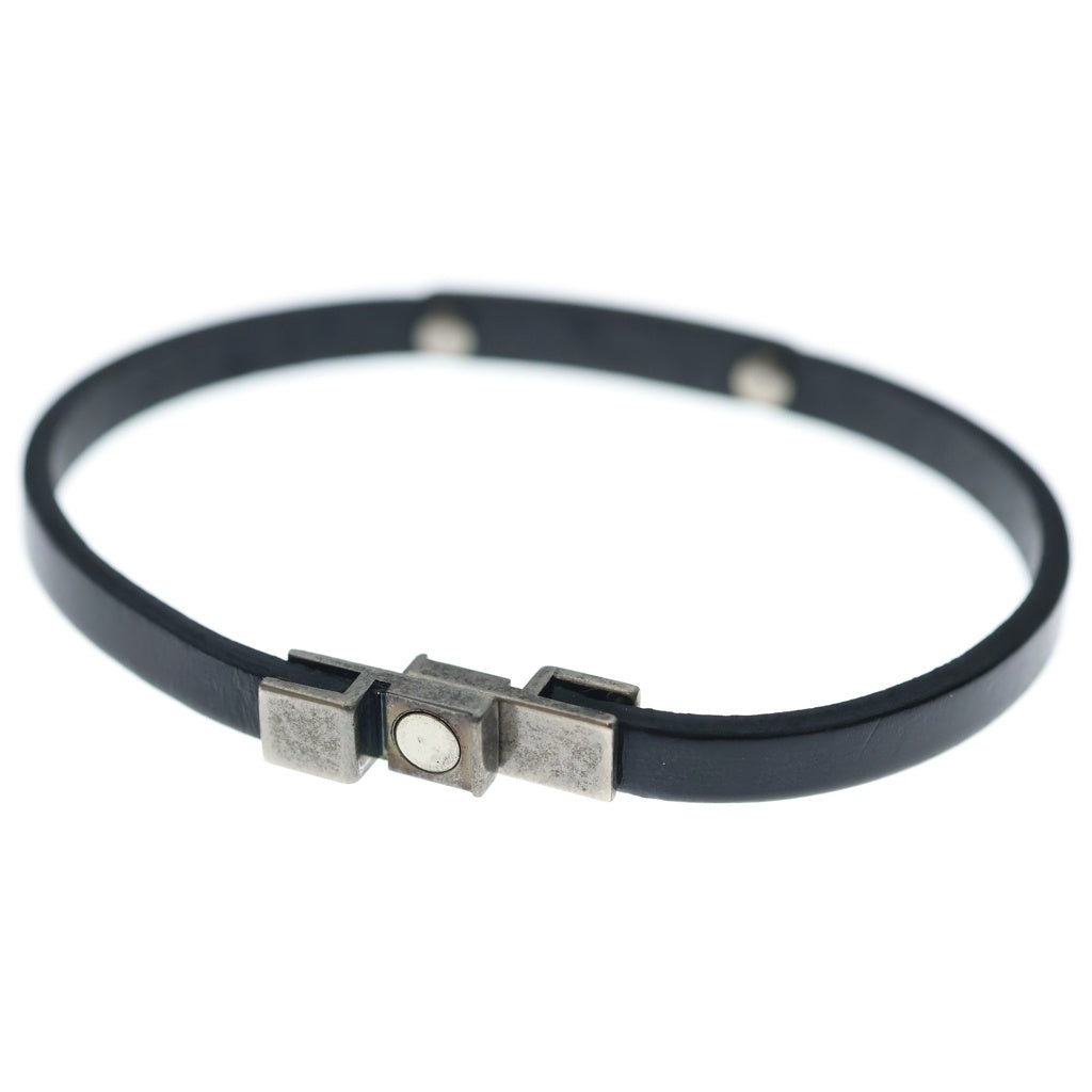 SAINT LAURENT PARIS(サンローランパリ) IDプレートブレスレット レザーブレスレット シルバー/ブラック