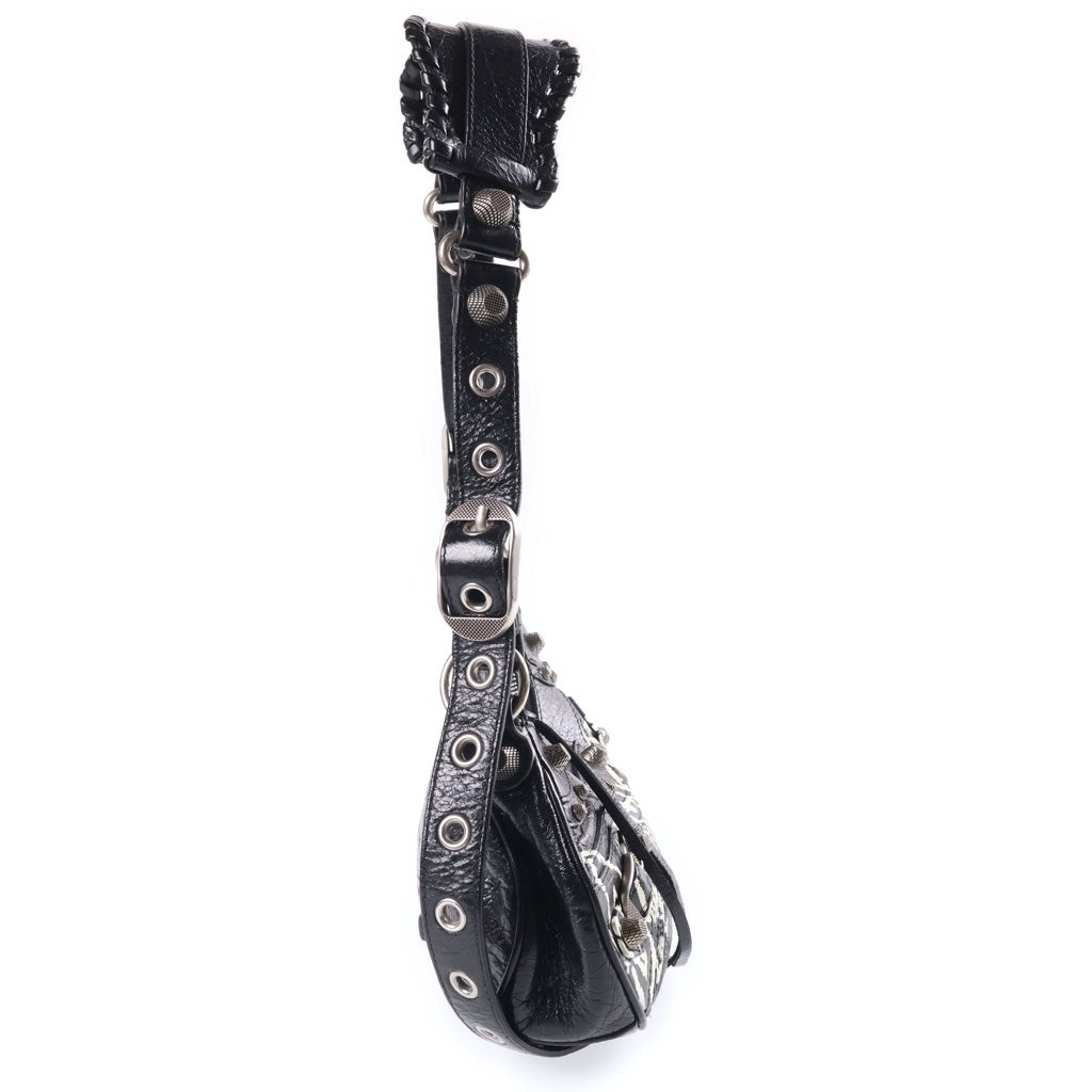 BALENCIAGA(バレンシアガ) Le Cagole Flap Bag DIY Metal メタルロゴ ル カゴール XS フラップバッグ レザーショルダーバック ブラック 671309