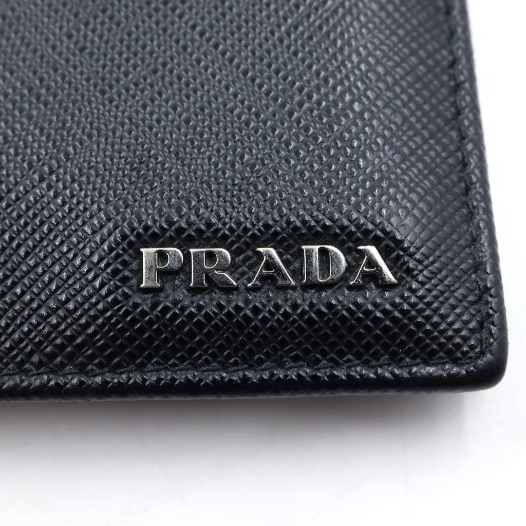 PRADA(プラダ) 二つ折り財布 三角プレート レザーコンパクトウォレット ブラック レディース