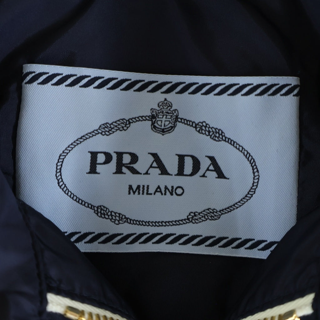 PRADA(プラダ) Re-Nylon ライトウェイト ナイロンブルゾンジャケット レディース ネイビー ACS1 2025 101 29M283