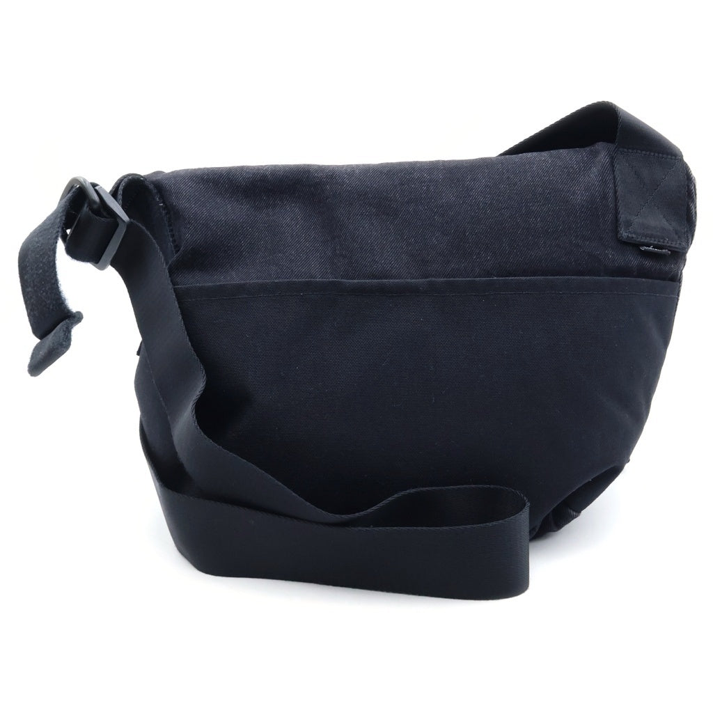 SUPREME(シュプリーム) 25AW Messenger Bag メッセンジャーデニムバック ショルダーバック ブラック B14FW25