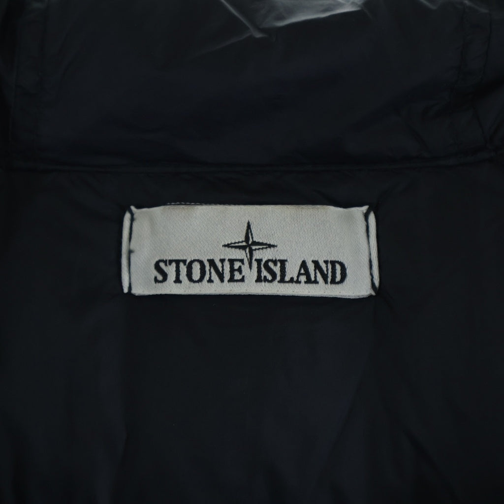 STONE ISLAND(ストーンアイランド) GARMENT DYED CRINKLE REPS RECYCLED NYLON DOWN ガーメントダイナイロンレップスフーデッドダウンジャケット ブラック 791540723