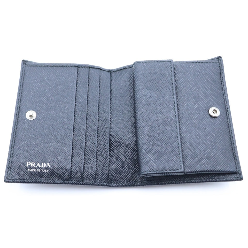 PRADA(プラダ) サフィアーノトライアングルロゴウォレット 二つ折り財布 ブラック 1MV204 QHH F0632