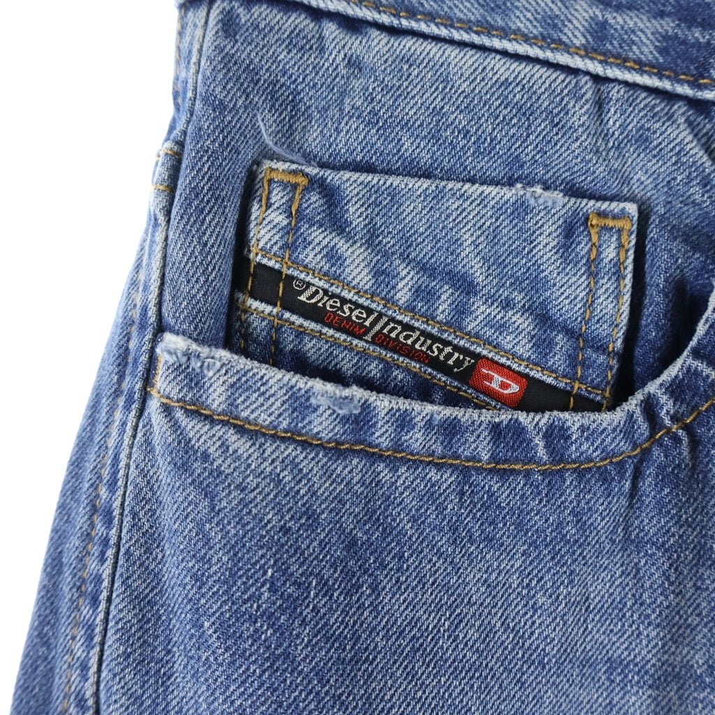 DIESEL(ディーゼル) D-VIKER-SP1 レザー切り替え ストレートデニムパンツ インディゴ/ブラウン