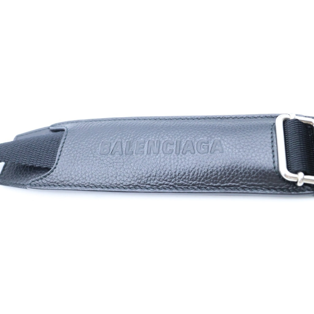 BALENCIAGA(バレンシアガ) CAR CAMERA BAG カー レザーショルダーカメラバック ブラック 693542
