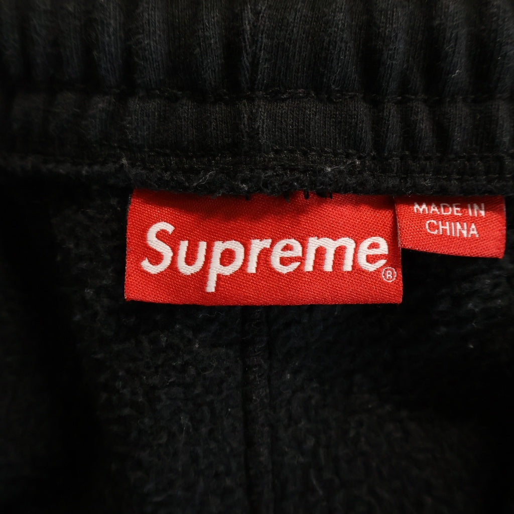 SUPREME(シュプリーム) 26SS Satin Applique Sweatpant サテンアップリケ スウェットパンツ ブラック
