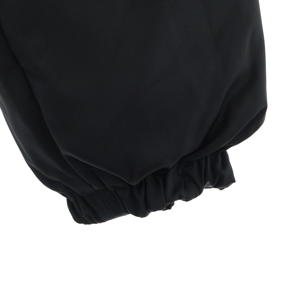 PRADA(プラダ) 22AW RE-NYLON リナイロン トライアングルロゴ リバーシブルナイロンダウンジャケット ブラック SGC045 S222 1WQ8