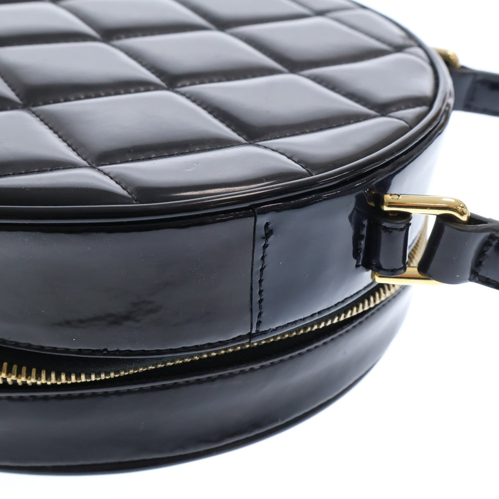 CHANEL(シャネル) ココマーク パテントレザー ラウンドバニティ ハンドバッグ ブラック