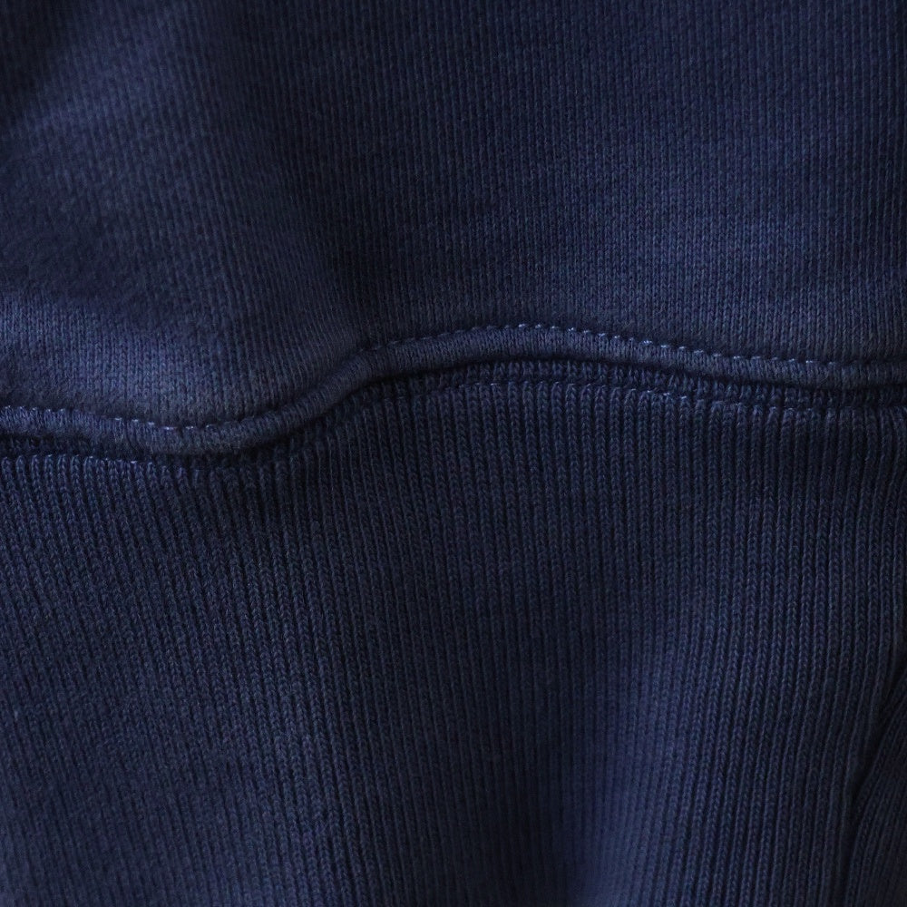 MAISON KITSUNE(メゾンキツネ) バックプリント コットンプルオーバーパーカー ブルー MM00709KM0001