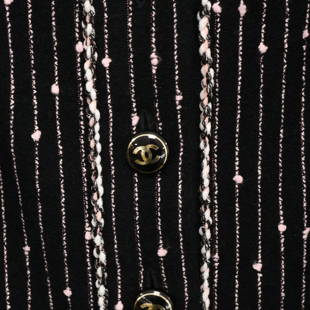 CHANEL(シャネル) ココマークボタン ストライプ ノーカラーツイードジャケット レディース ブラック/ピンク NM434