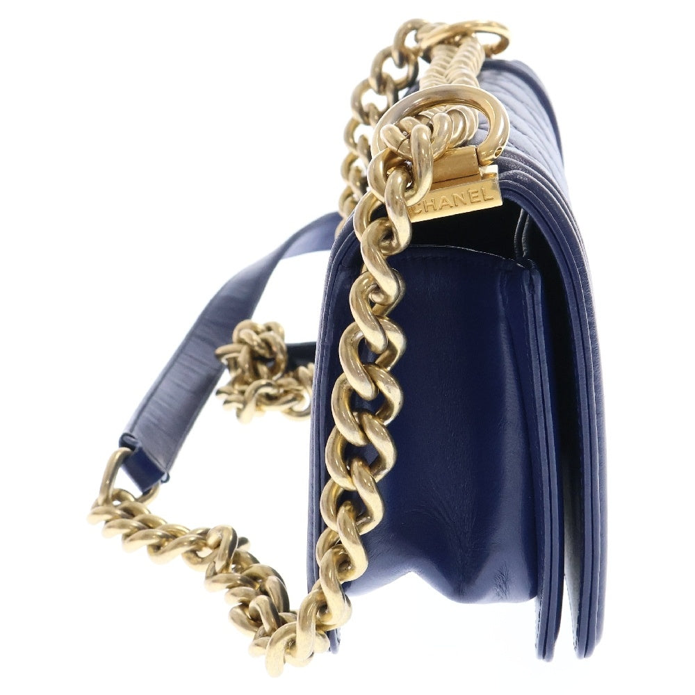 CHANEL(シャネル) ボーイシャネル ココマーク ラムスキン チェーンショルダーバッグ ブルー A67685