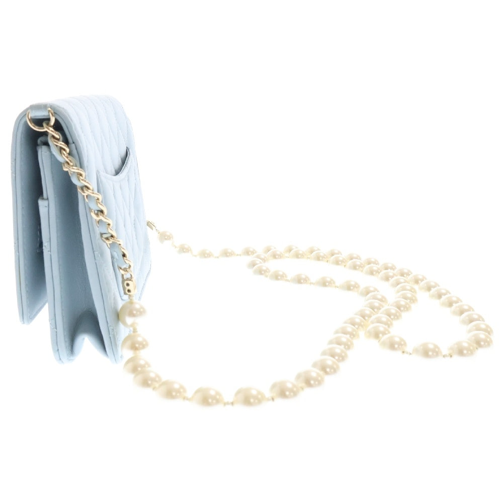 CHANEL(シャネル) マトラッセ ラムスキン チェーンウォレット パール ライトブルー ゴールド金具 レディース AP2579 ライトブルー