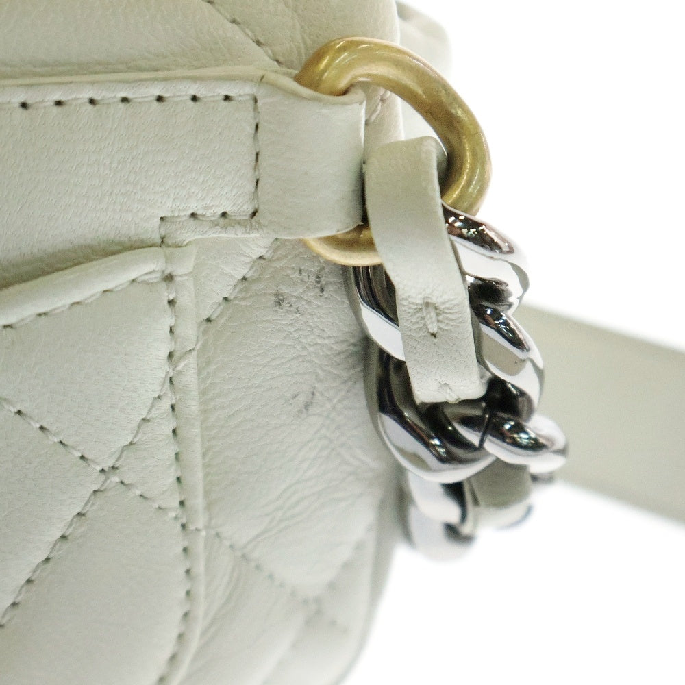 CHANEL(シャネル) シャネル19 ラムスキン ウエストポーチ ボディバッグ レディース ホワイト AS1163