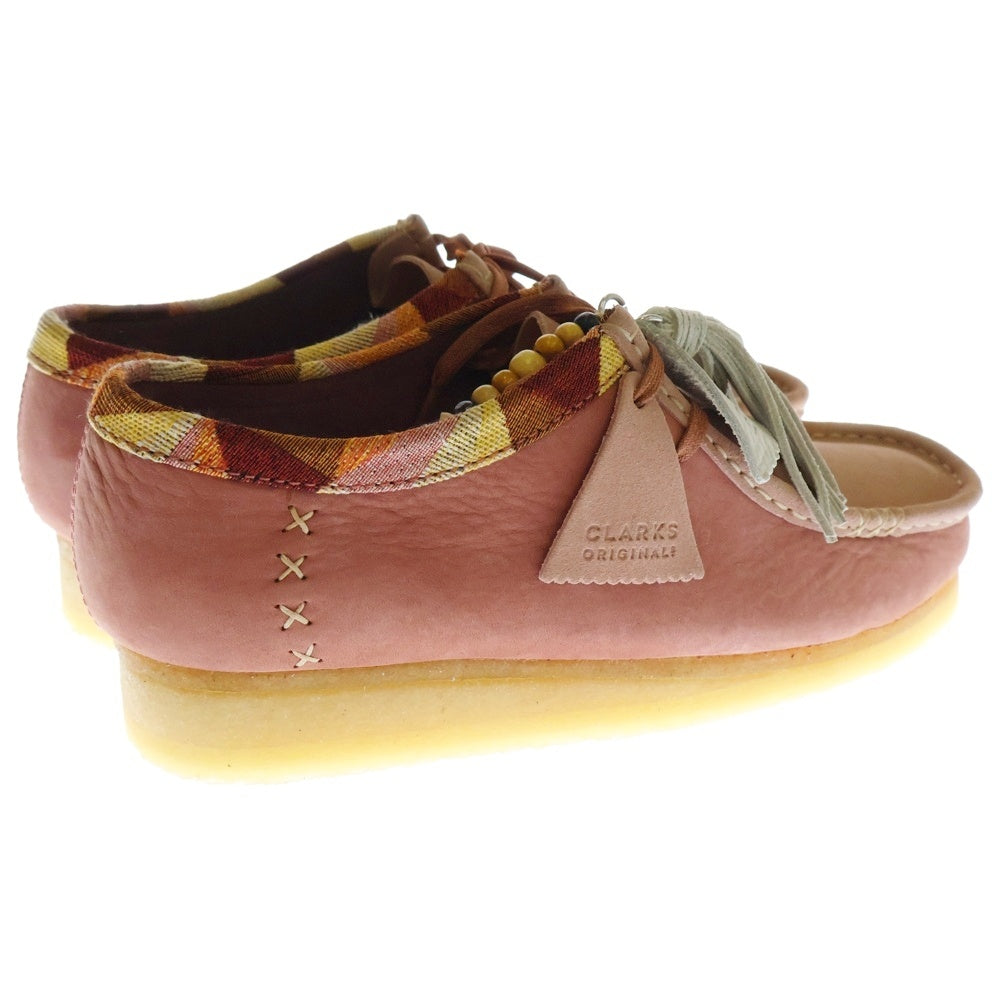 Clarks ORIGINALS(クラークス オリジナルス) ×END. Wallabee エンド ワラビー ローカットシューズ ピンク