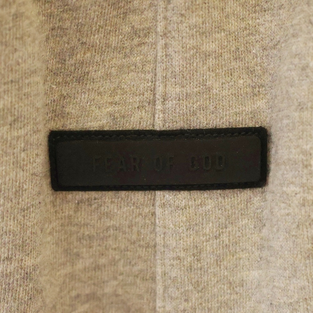 FEAR OF GOD ESSENTIALS(フィアオブゴッド エッセンシャルズ) SHORT PANTS ラバーロゴ スウェットハーフパンツ ショーツ グレー
