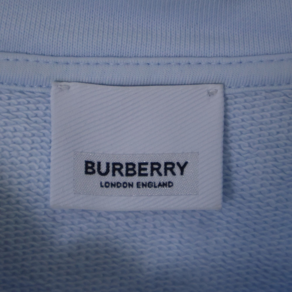BURBERRY(バーバリー) ブランドロゴプリント プルオーバーパーカー ライトブルー 8040768