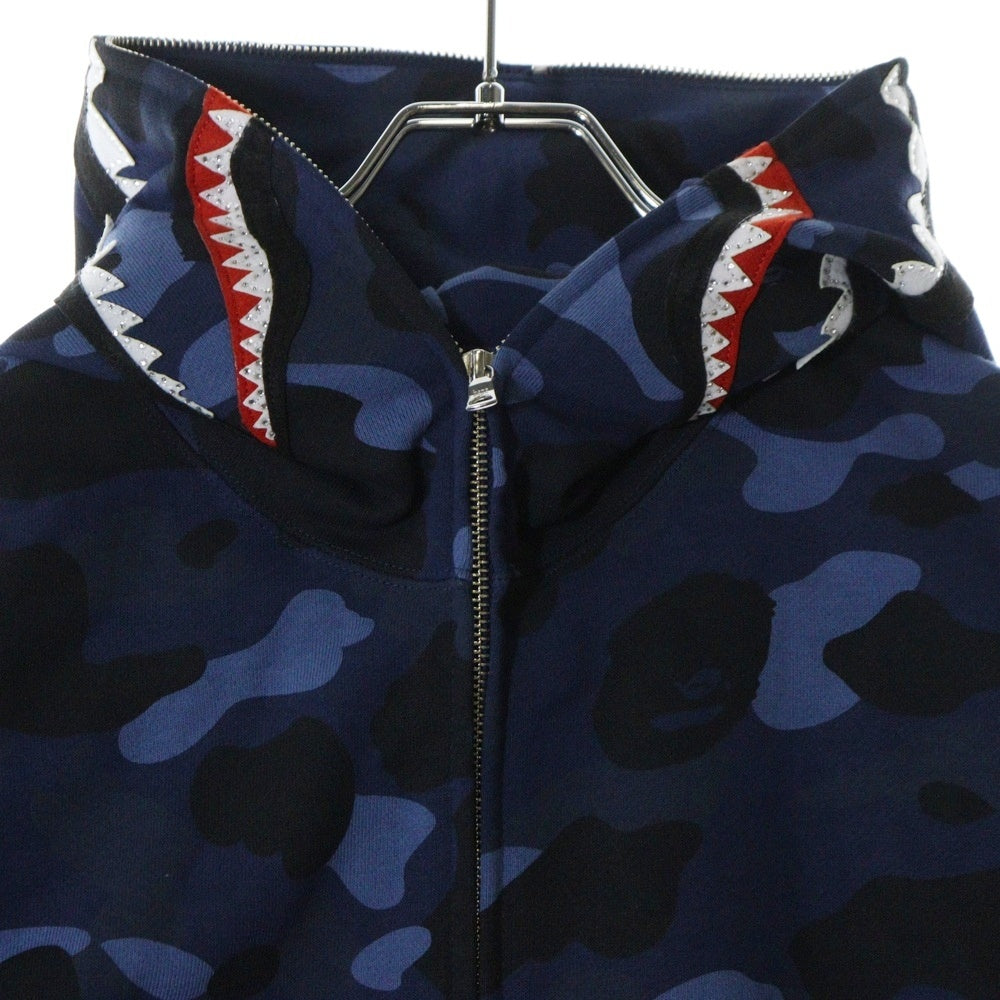 A BATHING APE(アベイシングエイプ) COLOR CAMO CRYSTAL STONE SHARK CROPPED FULL ZIP HOODIE カモ クリスタルストーン シャーク ジップアップパーカー レディース ブルー 001ZPL802010L