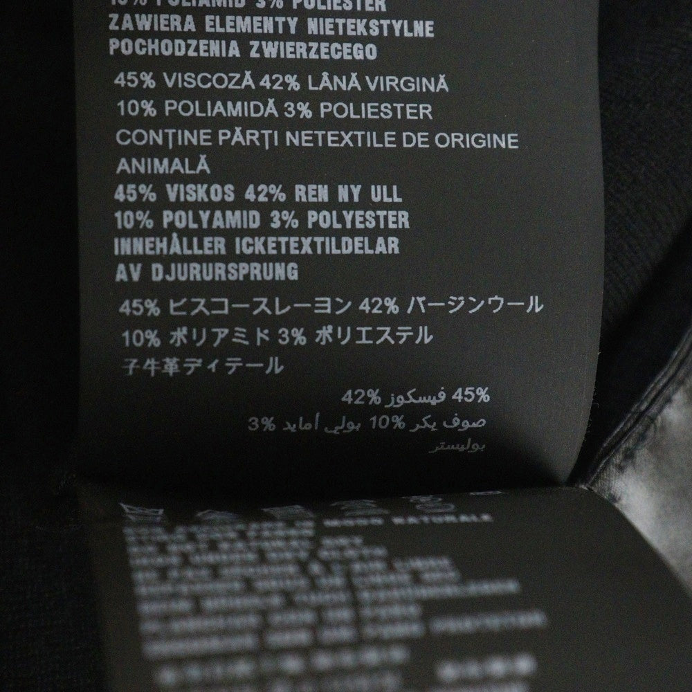 PRADA(プラダ) トライアングルロゴプレート付き ハイネック 5分袖 ジップアップ ミニワンピース レディース ブラック P26414 S212 1Y86