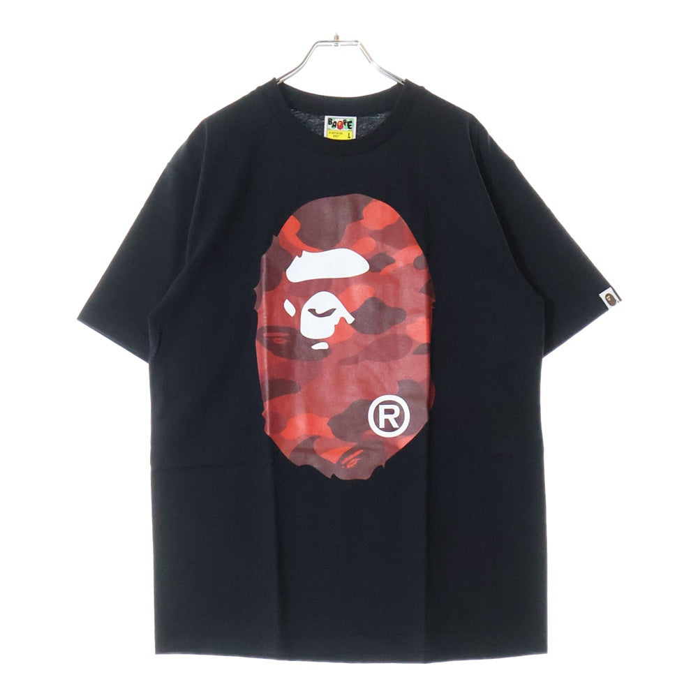 A BATHING APE(アベイシングエイプ) COLOR CAMO BY BATHING APE TEE クルーネック半袖Tシャツカットソー ブラック/レッド 001TEL801017M