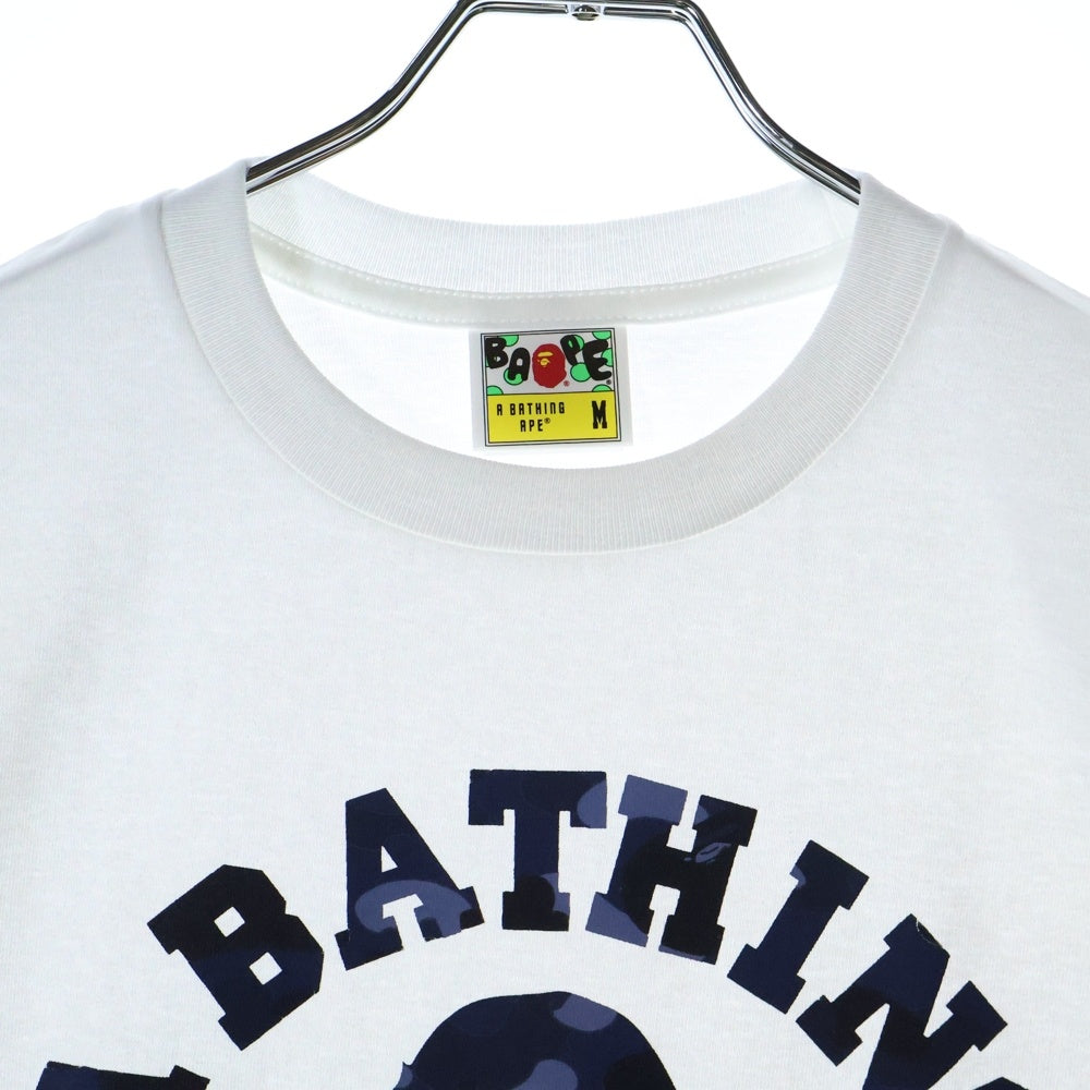 A BATHING APE(アベイシングエイプ) COLOR CAMO COLLEGE TEE カラーカモ クルーネック半袖Tシャツカットソー ホワイト/ネイビー 001TEL801016M