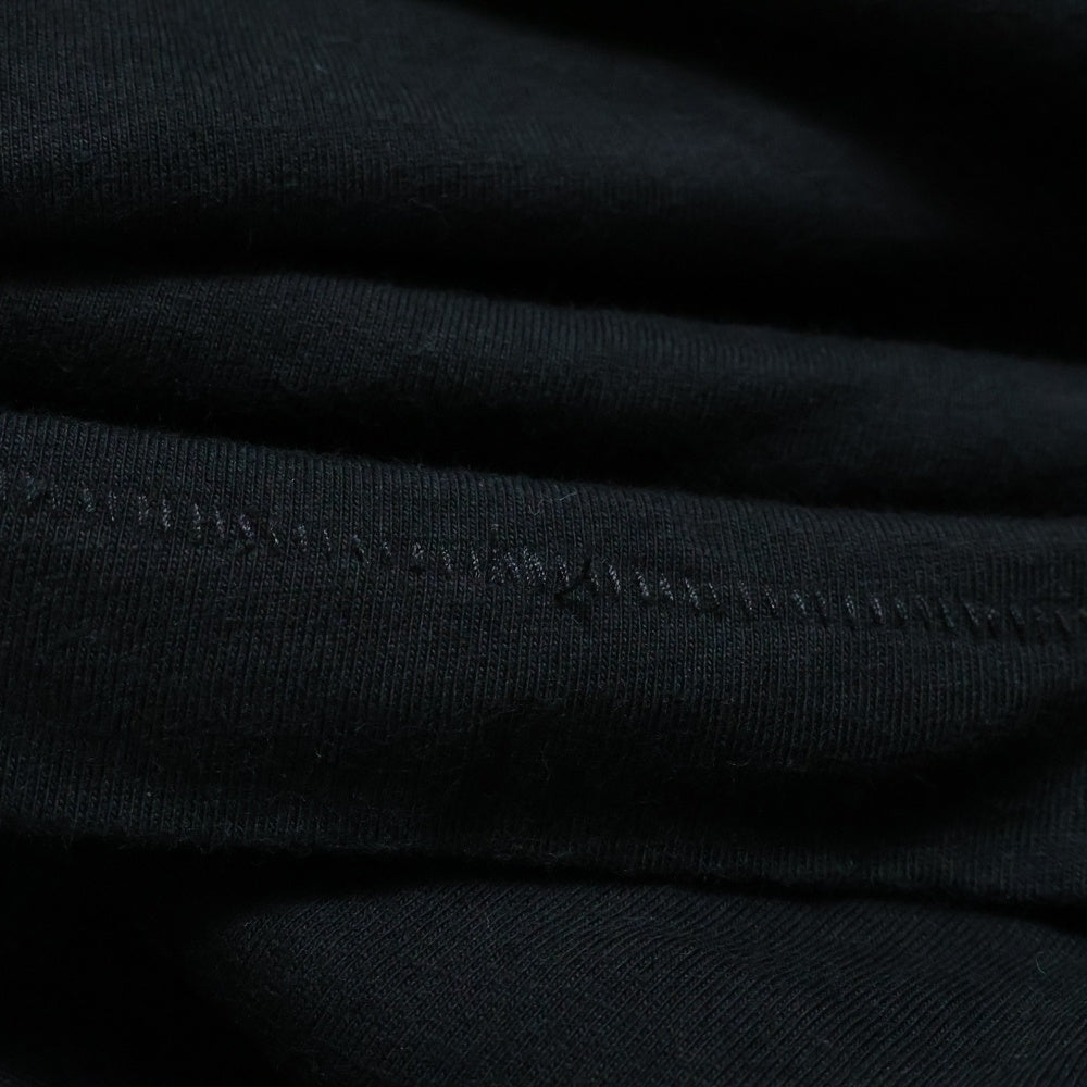 FEAR OF GOD ESSENTIALS(フィアオブゴッド エッセンシャルズ) バックラバーロゴプリント Vネック半袖Tシャツカットソー ブラック