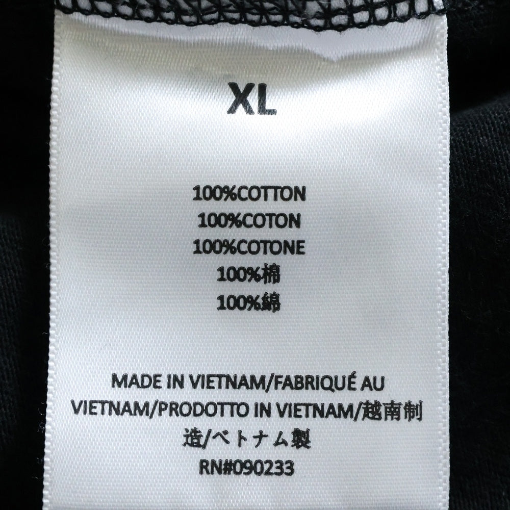 FEAR OF GOD ESSENTIALS(フィアオブゴッド エッセンシャルズ) バックラバーロゴプリント Vネック半袖Tシャツカットソー ブラック