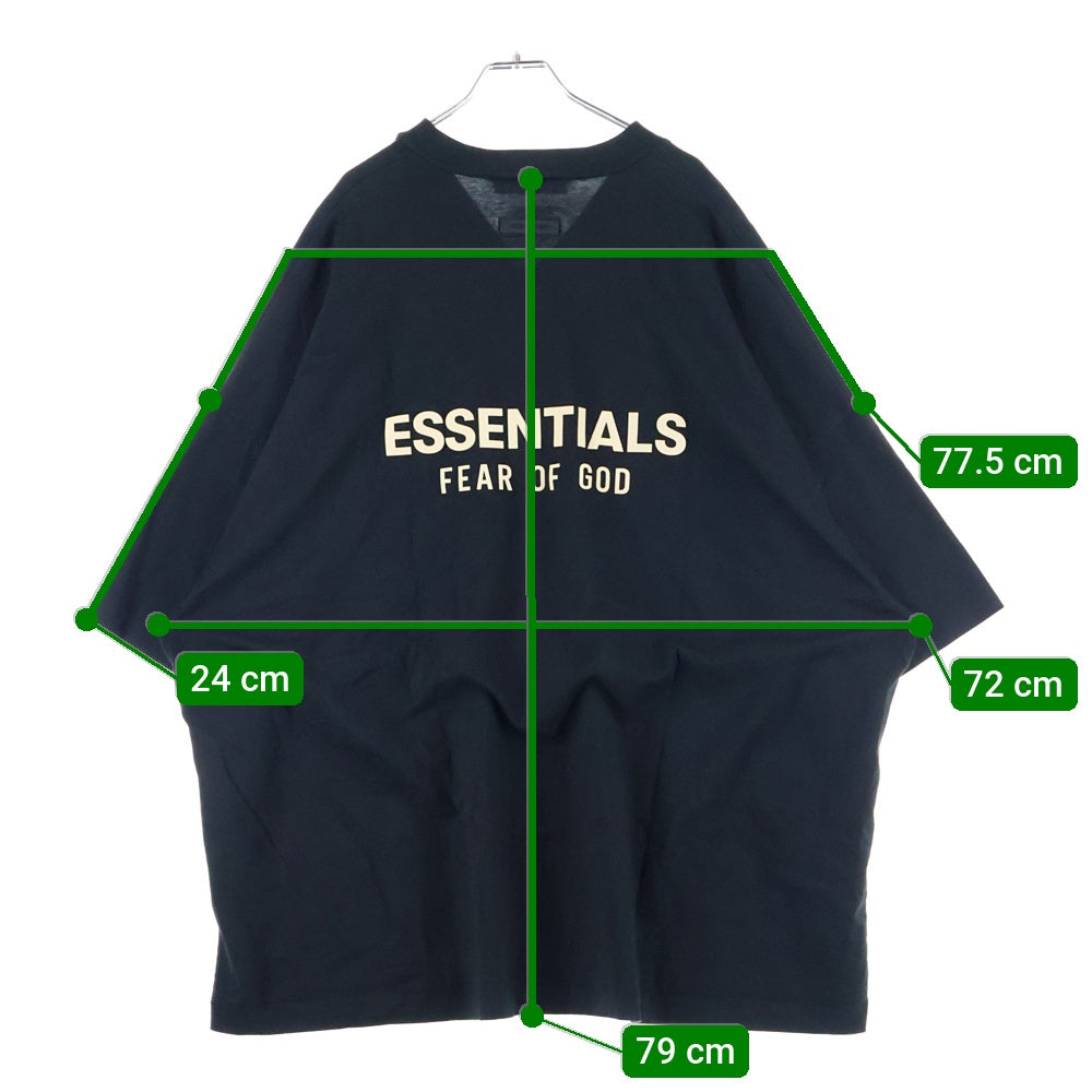 FEAR OF GOD ESSENTIALS(フィアオブゴッド エッセンシャルズ) バックラバーロゴプリント Vネック半袖Tシャツカットソー ブラック