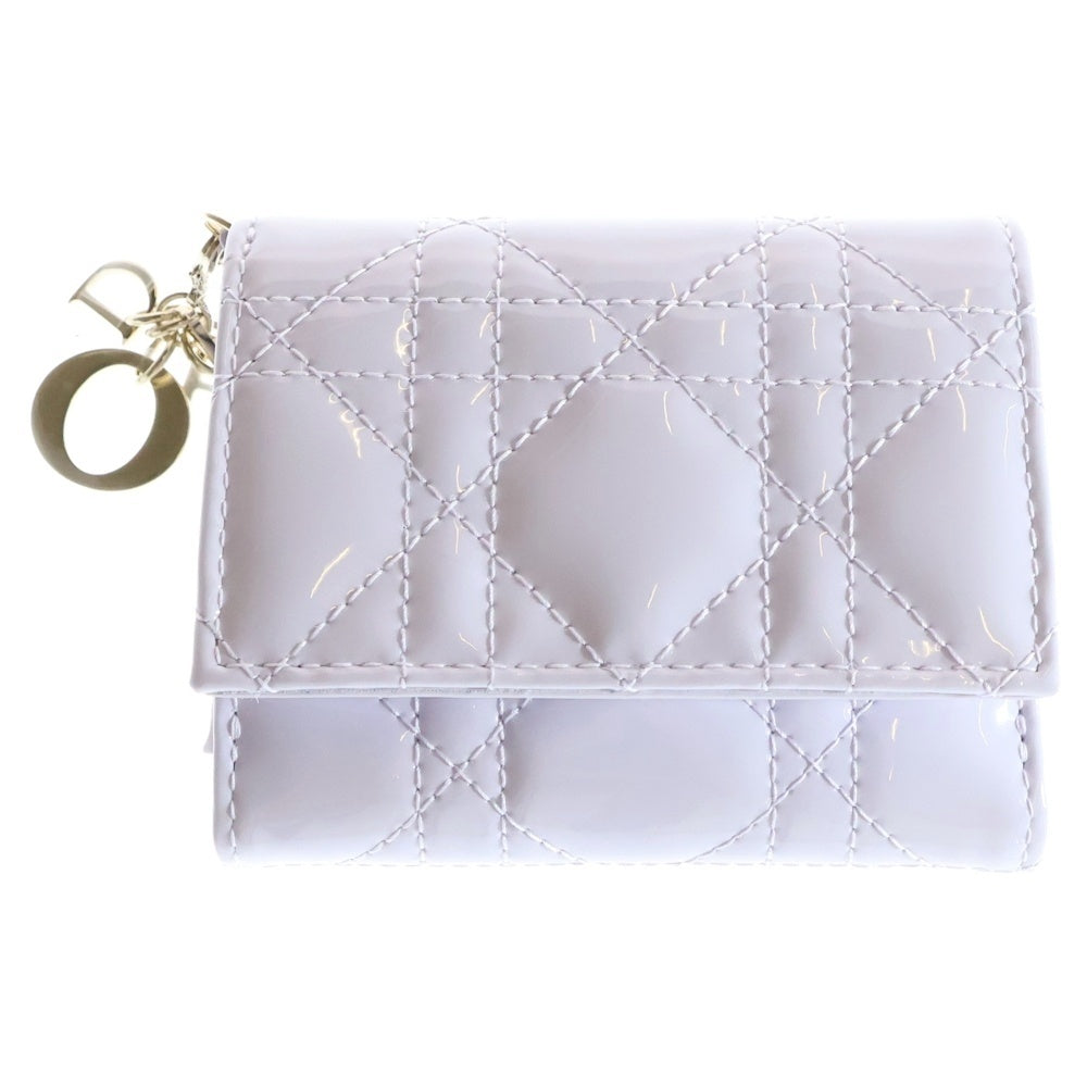 DIOR(ディオール) Lotus ロータス カナージュ パテントカーフスキン チャーム付き三つ折りコンパクトウォレット 財布 パープル S0181OVRB-M848