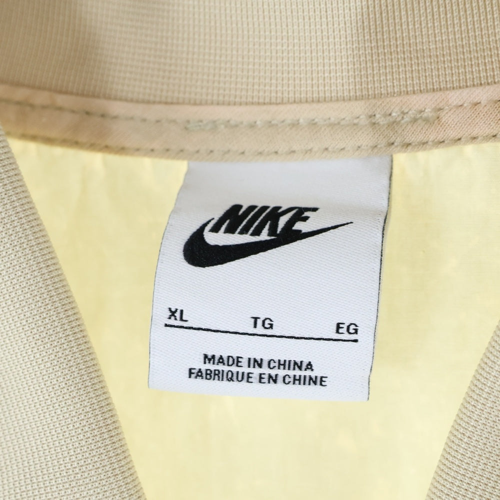 NIKE(ナイキ) NLINED WOVEN BOMBER JACKET スウッシュロゴ刺繍入りナイロンボンバージャケット ベージュ DQ4590-206