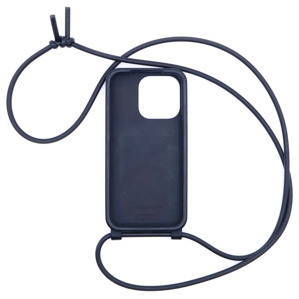 BOTTEGA VENETA(ボッテガヴェネタ) iPhone14PRO用 イントレチャート ショルダーストラップ付ラバースマホケース ブラック