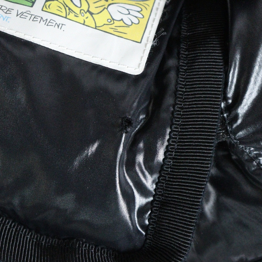 MONCLER(モンクレール) ARMOISE ワッペンロゴ フーデッドジップアップダウンジャケット ブラック レディース 420934593715 68950