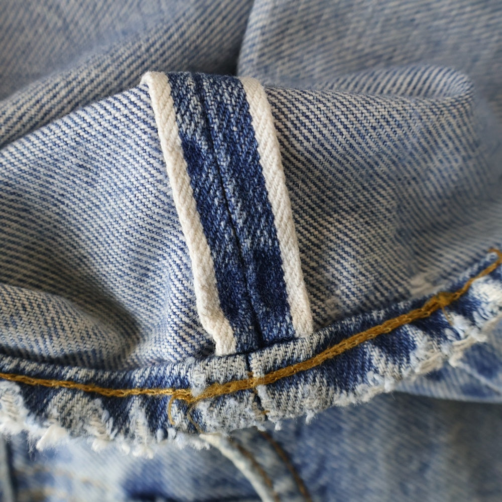 Levi's(リーバイス) 80S VINTAGE 501 ヴィンテージ 66後期 ボタン裏6 スモールe 赤耳 ボタンフライデニムパンツ インディゴ