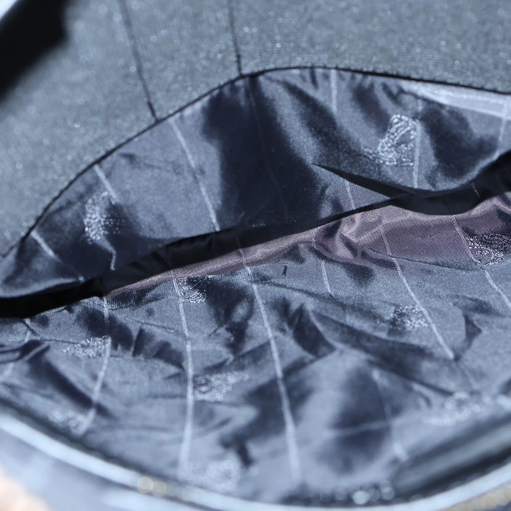 VERSACE(ヴェルサーチ) ナイロンレザーコンビ キルティングロゴデザインショルダーバッグ ブラック