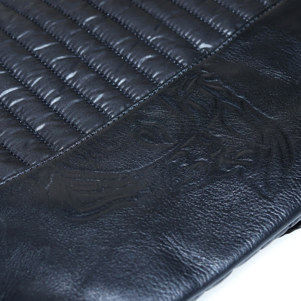 VERSACE(ヴェルサーチ) ナイロンレザーコンビ キルティングロゴデザインショルダーバッグ ブラック