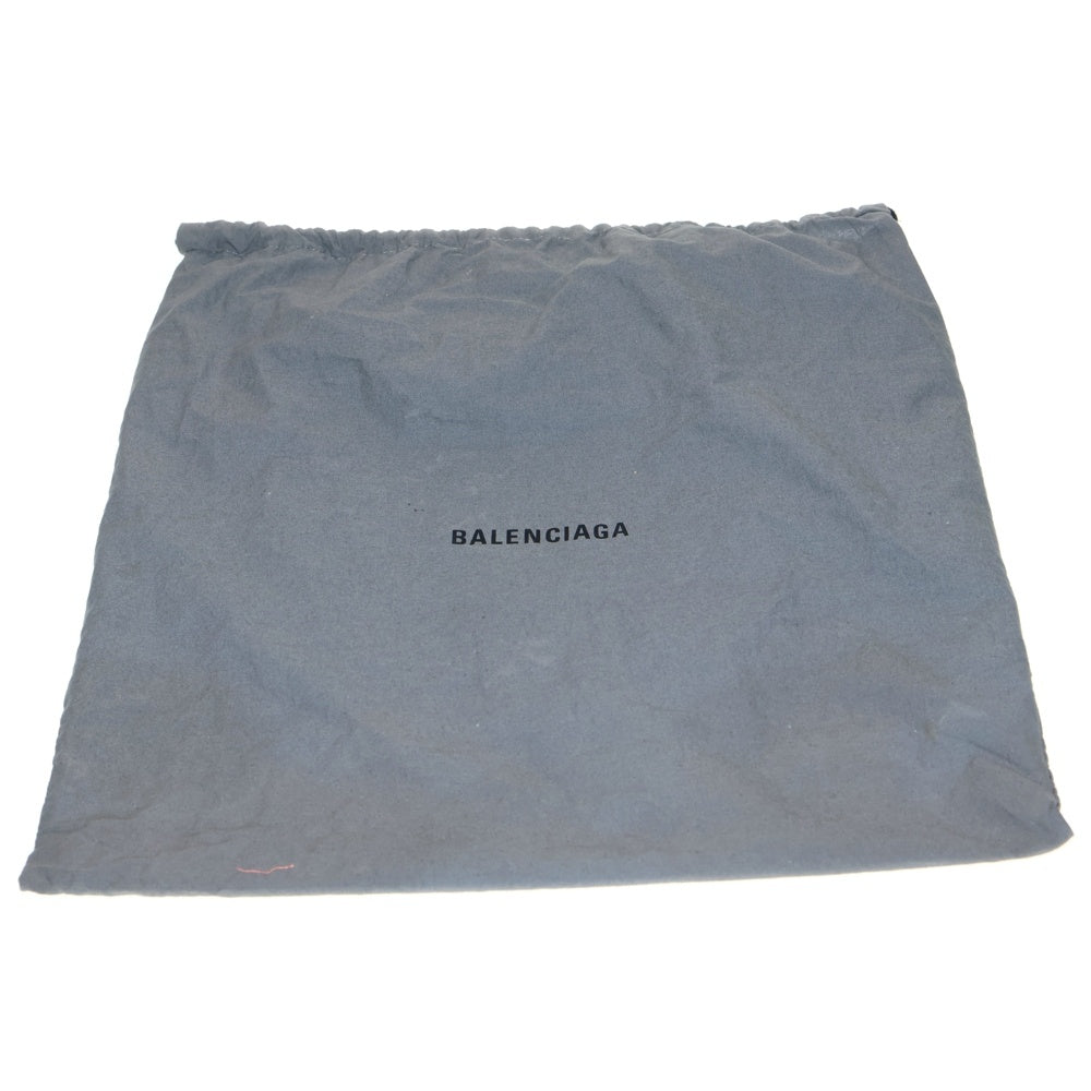 BALENCIAGA(バレンシアガ) BBモノグラム ミディアム総柄レザーショルダーカメラバッグ ブラウン 702723