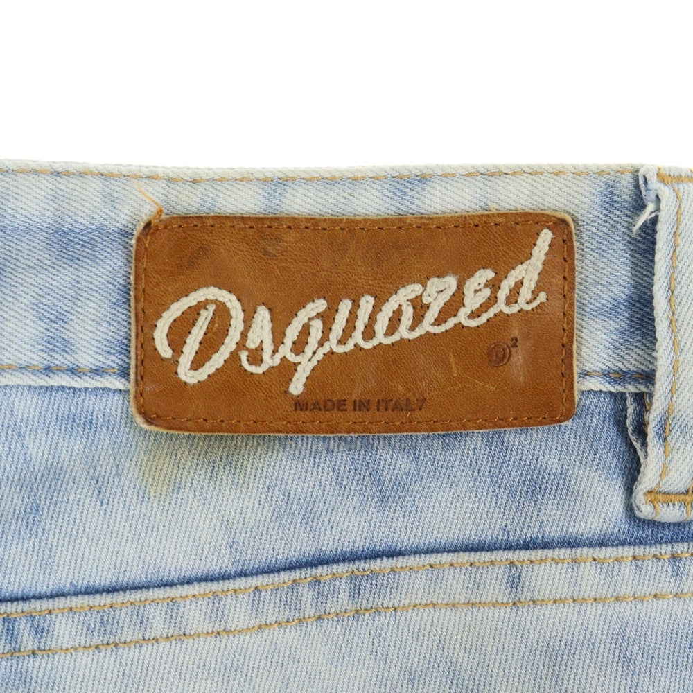 DSQUARED2(ディースクエアード) ボタンフライ ダメージ加工 ストレートデニムパンツ ジーンズ ライトブルー S71LA0638