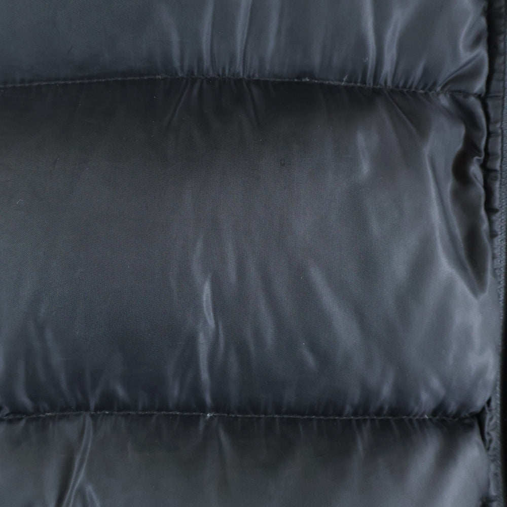 CORNELIANI(コルネリアーニ) ハイネック ダウンベスト グレー 701C5G3 00