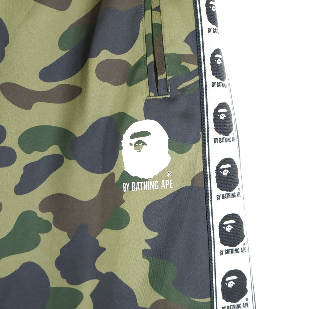 A BATHING APE(アベイシングエイプ) 1ST CAMO LOOSE FIT TRACK PANTS カモ総柄 エイプヘッドプリント ロゴサイドライン トラックパンツ グリーン 1L80-115-008
