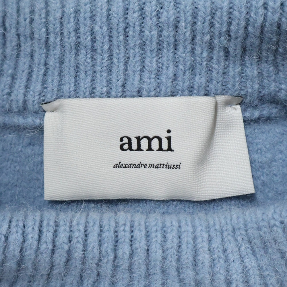 ami paris(アミパリス) ハートロゴ クルーネック長袖ニットセーター ライトブルー UKS836 KN0135