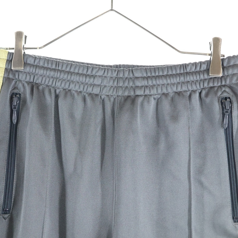 Needles(ニードルス) STUDIOUS 別注 パピヨン刺繍 トラックパンツ グレー MR445