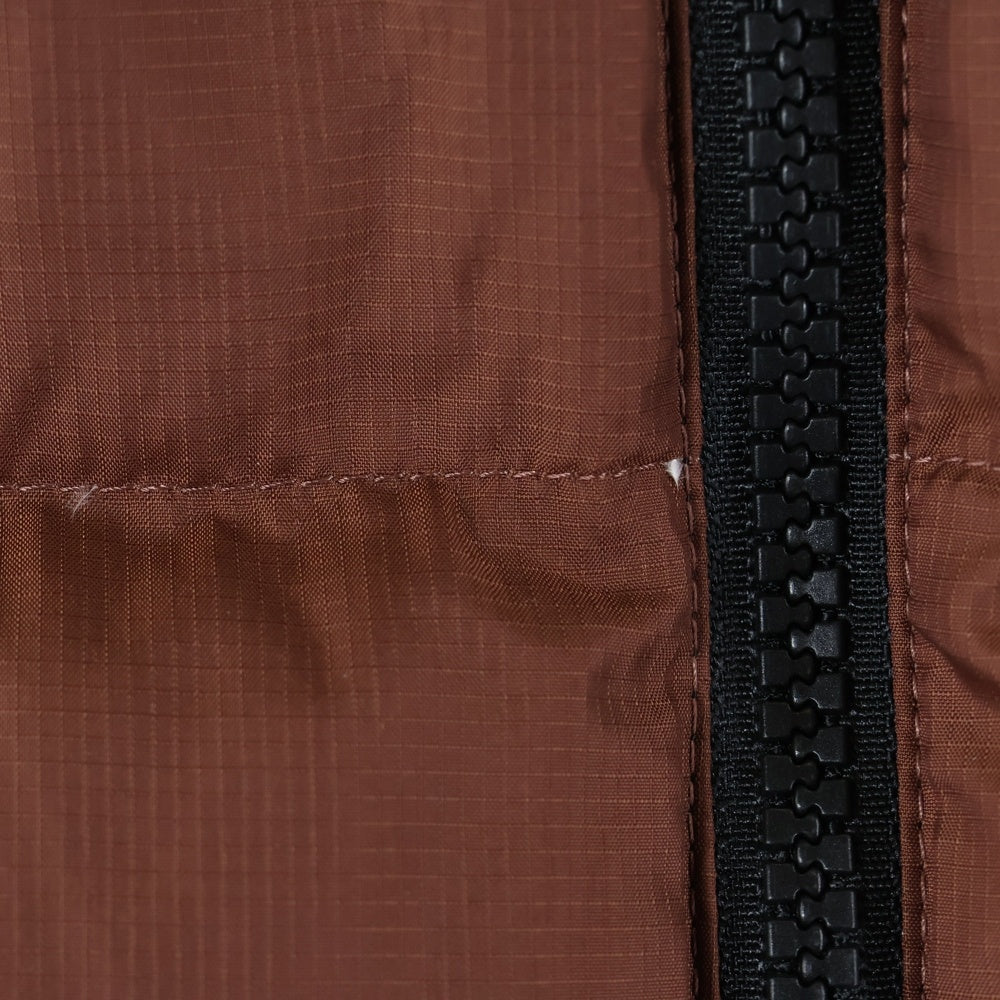 THE NORTH FACE(ザノースフェイス) NUPTSE VEST ロゴエンブロイダリー ヌプシダウンベスト ブラウン/ブラック ND92338