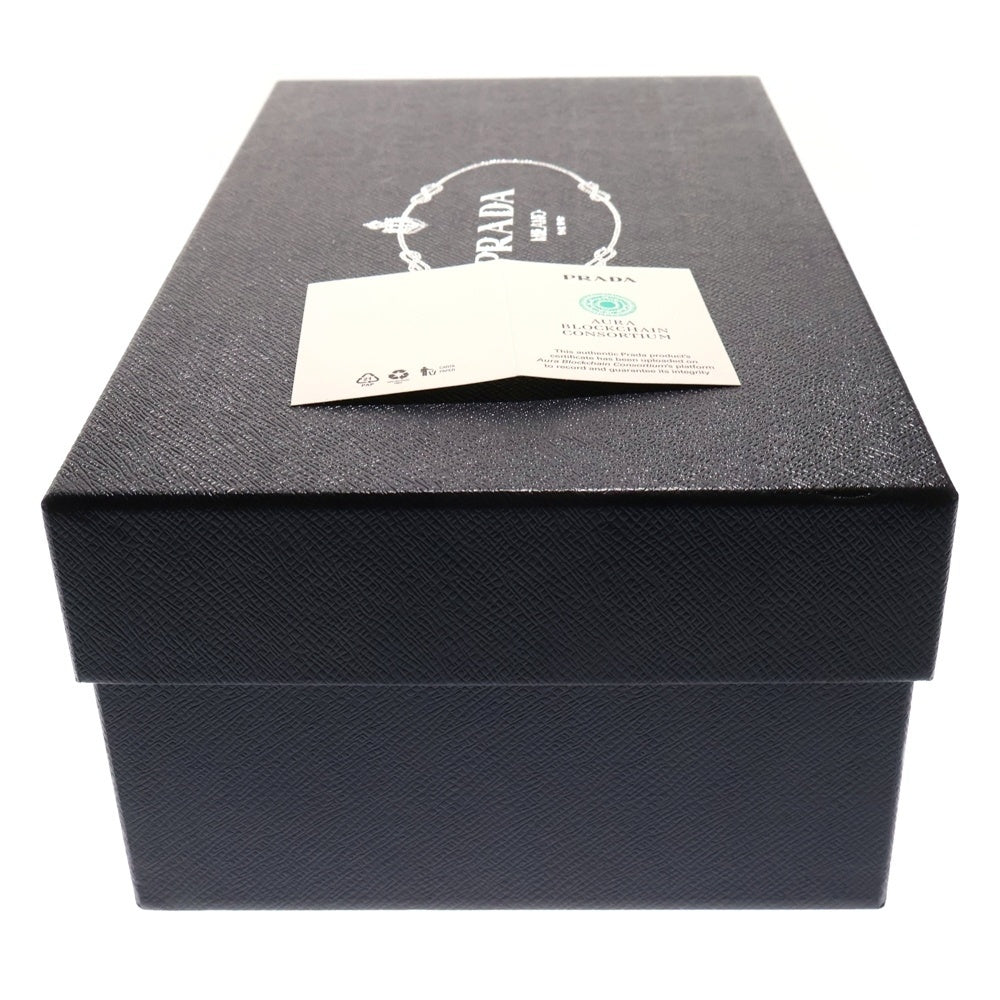 PRADA(プラダ) メタルロゴプレートファー付き スエードレザーローファー ブラウン 2DG124