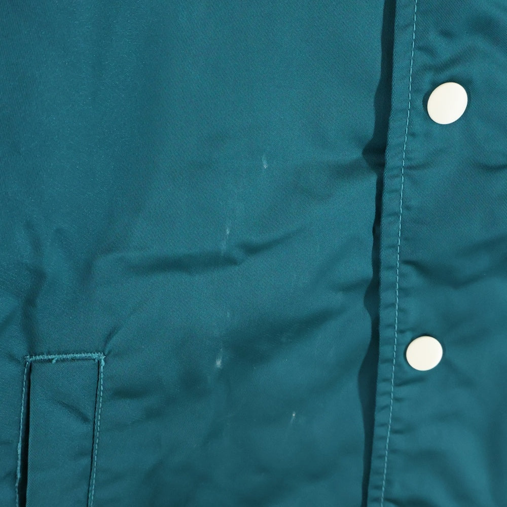 DIESEL(ディーゼル) バックロゴ刺繍 フロントボタン 中綿 コーチジャケット グリーン CN000053